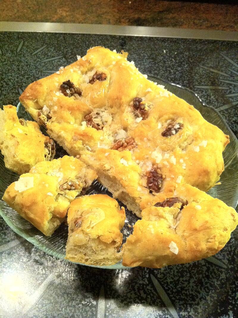 Ullas valnötsfocaccia med gorgonzola